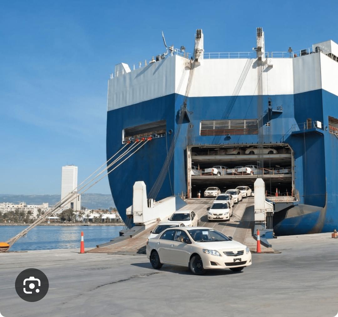 Opérations BERIVEL GROUP sur navire roulier au Port d’Abidjan